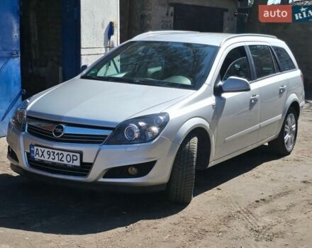 Серый Опель Астра, объемом двигателя 1.6 л и пробегом 248 тыс. км за 6500 $, фото 1 на Automoto.ua