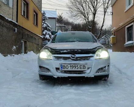 Серый Опель Астра, объемом двигателя 1.6 л и пробегом 225 тыс. км за 5400 $, фото 1 на Automoto.ua