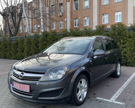 Серый Опель Астра, объемом двигателя 1.4 л и пробегом 180 тыс. км за 6500 $, фото 1 на Automoto.ua