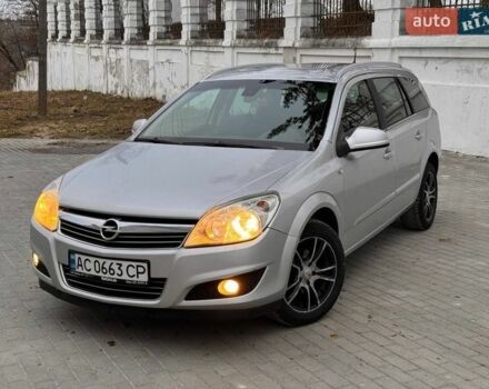 Серый Опель Астра, объемом двигателя 1.69 л и пробегом 240 тыс. км за 4900 $, фото 1 на Automoto.ua