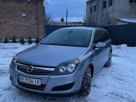 Сірий Опель Астра, об'ємом двигуна 1.69 л та пробігом 260 тис. км за 5800 $, фото 1 на Automoto.ua