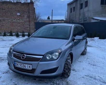 Серый Опель Астра, объемом двигателя 1.69 л и пробегом 260 тыс. км за 5800 $, фото 1 на Automoto.ua