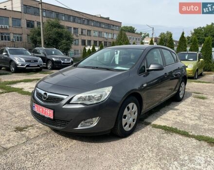 Серый Опель Астра, объемом двигателя 0 л и пробегом 209 тыс. км за 6900 $, фото 1 на Automoto.ua