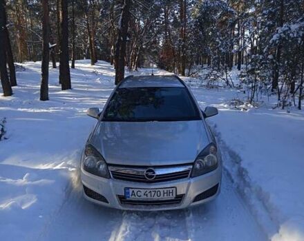 Серый Опель Астра, объемом двигателя 1.7 л и пробегом 272 тыс. км за 6500 $, фото 1 на Automoto.ua