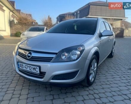 Серый Опель Астра, объемом двигателя 1.69 л и пробегом 230 тыс. км за 5800 $, фото 1 на Automoto.ua
