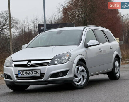 Серый Опель Астра, объемом двигателя 1.9 л и пробегом 286 тыс. км за 4850 $, фото 1 на Automoto.ua