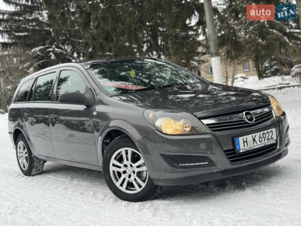 Серый Опель Астра, объемом двигателя 1.6 л и пробегом 187 тыс. км за 5750 $, фото 1 на Automoto.ua