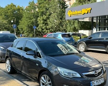 Сірий Опель Астра, об'ємом двигуна 1.36 л та пробігом 250 тис. км за 6200 $, фото 1 на Automoto.ua