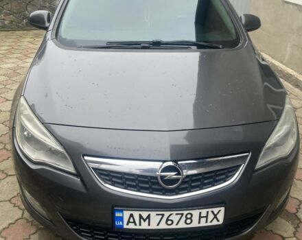 Сірий Опель Астра, об'ємом двигуна 1.7 л та пробігом 368 тис. км за 5400 $, фото 1 на Automoto.ua