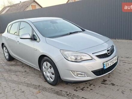Сірий Опель Астра, об'ємом двигуна 1.3 л та пробігом 329 тис. км за 5500 $, фото 1 на Automoto.ua