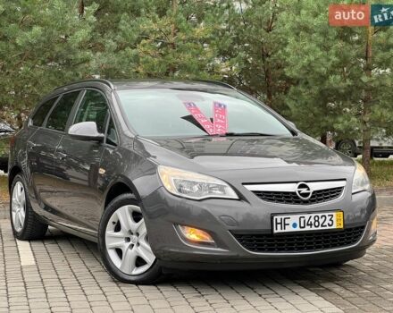 Сірий Опель Астра, об'ємом двигуна 1.7 л та пробігом 230 тис. км за 6999 $, фото 1 на Automoto.ua