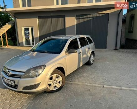 Сірий Опель Астра, об'ємом двигуна 1.7 л та пробігом 360 тис. км за 5800 $, фото 1 на Automoto.ua