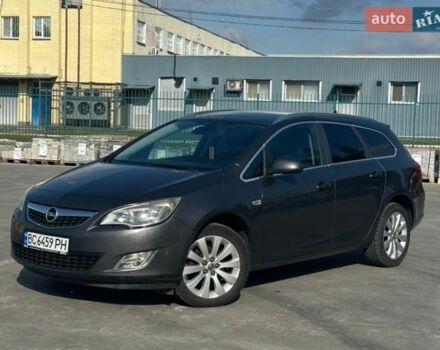 Серый Опель Астра, объемом двигателя 1.3 л и пробегом 238 тыс. км за 7500 $, фото 1 на Automoto.ua