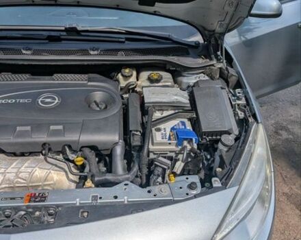 Серый Опель Астра, объемом двигателя 2 л и пробегом 299 тыс. км за 8300 $, фото 1 на Automoto.ua