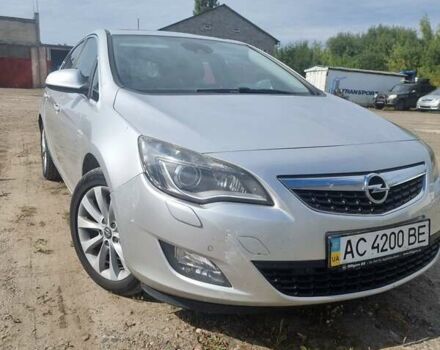 Сірий Опель Астра, об'ємом двигуна 1.96 л та пробігом 230 тис. км за 6500 $, фото 1 на Automoto.ua