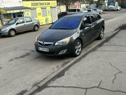 Сірий Опель Астра, об'ємом двигуна 1.7 л та пробігом 252 тис. км за 7000 $, фото 1 на Automoto.ua