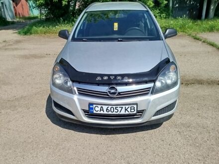 Сірий Опель Астра, об'ємом двигуна 1.7 л та пробігом 212 тис. км за 4939 $, фото 1 на Automoto.ua