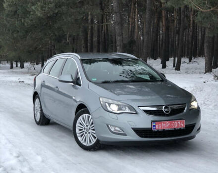 Сірий Опель Астра, об'ємом двигуна 1.7 л та пробігом 220 тис. км за 10600 $, фото 1 на Automoto.ua