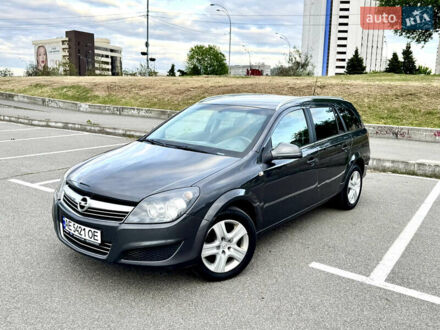 Сірий Опель Астра, об'ємом двигуна 1.69 л та пробігом 295 тис. км за 5700 $, фото 1 на Automoto.ua