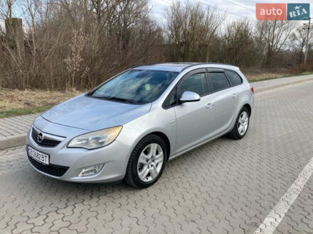 Сірий Опель Астра, об'ємом двигуна 1.7 л та пробігом 275 тис. км за 7600 $, фото 1 на Automoto.ua