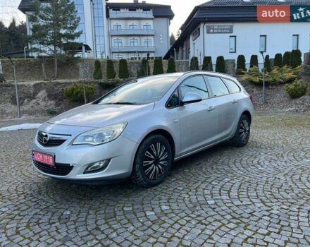 Серый Опель Астра, объемом двигателя 1.7 л и пробегом 262 тыс. км за 6400 $, фото 1 на Automoto.ua
