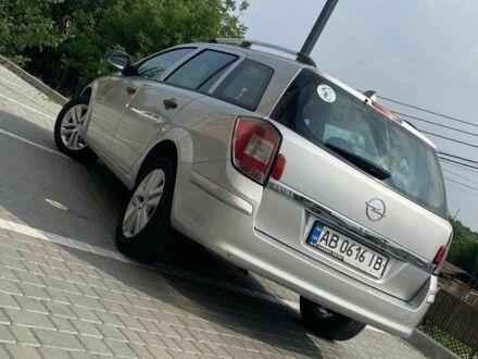 Опель Астра 2011 у Вінниці на Automoto.ua Сірий Опель Астра, об'ємом двигуна 1.6 л та пробігом 280 тис. км за 5600 $, фото 1 на Automoto.ua