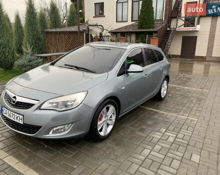 Сірий Опель Астра, об'ємом двигуна 2 л та пробігом 377 тис. км за 5000 $, фото 1 на Automoto.ua