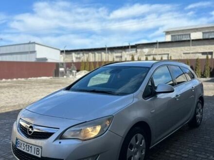 Серый Опель Астра, объемом двигателя 1.3 л и пробегом 308 тыс. км за 5250 $, фото 1 на Automoto.ua