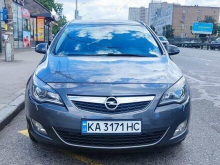 Серый Опель Астра, объемом двигателя 2 л и пробегом 244 тыс. км за 8300 $, фото 1 на Automoto.ua