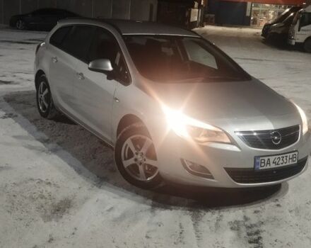 Серый Опель Астра, объемом двигателя 1.4 л и пробегом 183 тыс. км за 6400 $, фото 1 на Automoto.ua