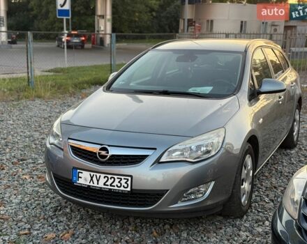 Серый Опель Астра, объемом двигателя 1.6 л и пробегом 205 тыс. км за 6300 $, фото 1 на Automoto.ua