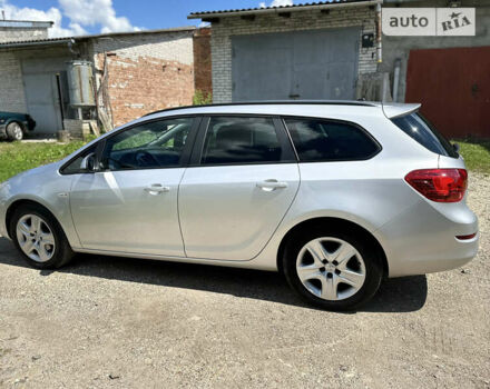 Сірий Опель Астра, об'ємом двигуна 1.7 л та пробігом 250 тис. км за 7100 $, фото 1 на Automoto.ua