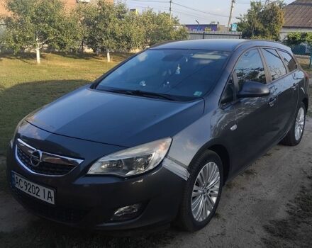 Сірий Опель Астра, об'ємом двигуна 1.25 л та пробігом 323 тис. км за 5200 $, фото 1 на Automoto.ua