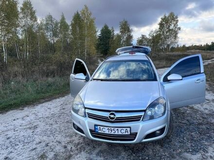 Сірий Опель Астра, об'ємом двигуна 1.7 л та пробігом 307 тис. км за 5200 $, фото 1 на Automoto.ua