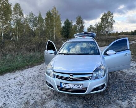 Сірий Опель Астра, об'ємом двигуна 1.7 л та пробігом 307 тис. км за 5200 $, фото 1 на Automoto.ua