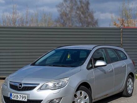 Опель Астра 2011 в Радивилове на Automoto.ua Серый Опель Астра, объемом двигателя 1.4 л и пробегом 246 тыс. км за 5250 $, фото 1 на Automoto.ua