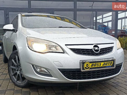 Сірий Опель Астра, об'ємом двигуна 1.69 л та пробігом 228 тис. км за 8500 $, фото 1 на Automoto.ua