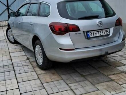 Серый Опель Астра, объемом двигателя 1.7 л и пробегом 266 тыс. км за 7500 $, фото 1 на Automoto.ua
