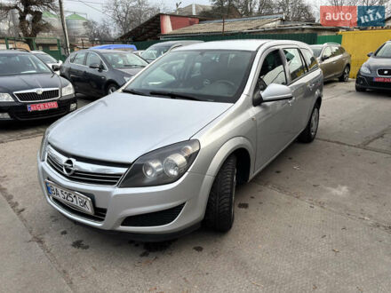 Серый Опель Астра, объемом двигателя 1.6 л и пробегом 232 тыс. км за 5400 $, фото 1 на Automoto.ua