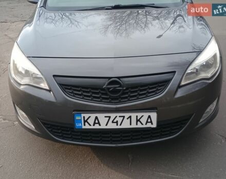 Серый Опель Астра, объемом двигателя 1.3 л и пробегом 317 тыс. км за 5300 $, фото 1 на Automoto.ua
