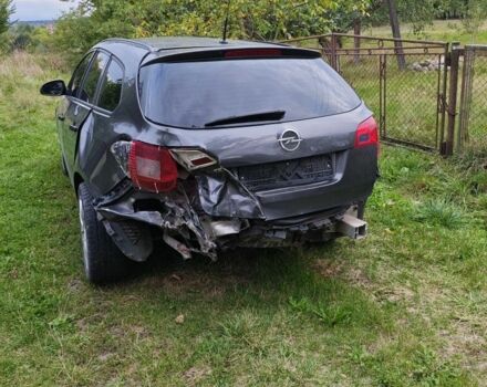 Сірий Опель Астра, об'ємом двигуна 1.4 л та пробігом 225 тис. км за 2200 $, фото 1 на Automoto.ua