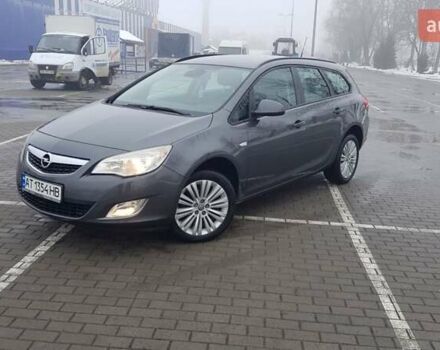 Серый Опель Астра, объемом двигателя 1.3 л и пробегом 310 тыс. км за 5750 $, фото 1 на Automoto.ua