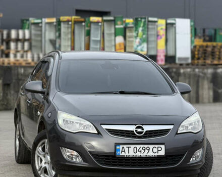 Серый Опель Астра, объемом двигателя 1.69 л и пробегом 412 тыс. км за 6500 $, фото 1 на Automoto.ua