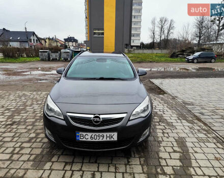 Сірий Опель Астра, об'ємом двигуна 1.69 л та пробігом 250 тис. км за 6500 $, фото 1 на Automoto.ua