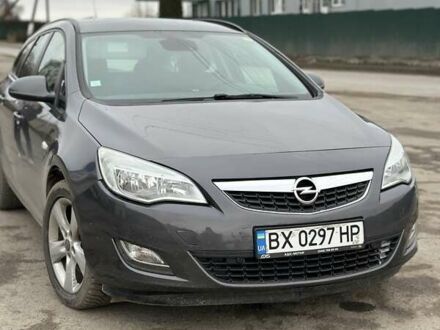 Серый Опель Астра, объемом двигателя 1.69 л и пробегом 270 тыс. км за 6600 $, фото 1 на Automoto.ua