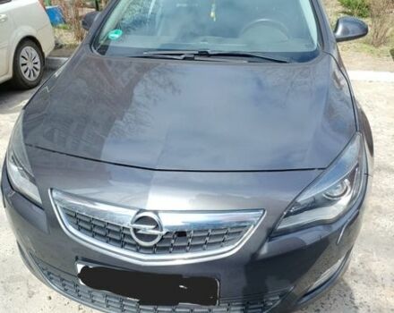 Серый Опель Астра, объемом двигателя 1.6 л и пробегом 203 тыс. км за 7800 $, фото 1 на Automoto.ua