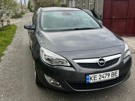 Сірий Опель Астра, об'ємом двигуна 1.36 л та пробігом 92 тис. км за 7000 $, фото 1 на Automoto.ua