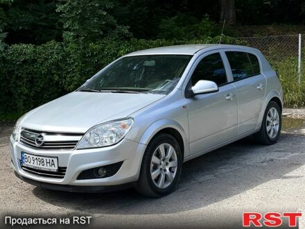 Сірий Опель Астра, об'ємом двигуна 1.6 л та пробігом 148 тис. км за 6000 $, фото 1 на Automoto.ua