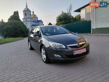 Опель Астра 2011 в Бару на Automoto.ua Серый Опель Астра, объемом двигателя 1.6 л и пробегом 267 тыс. км за 6900 $, фото 1 на Automoto.ua