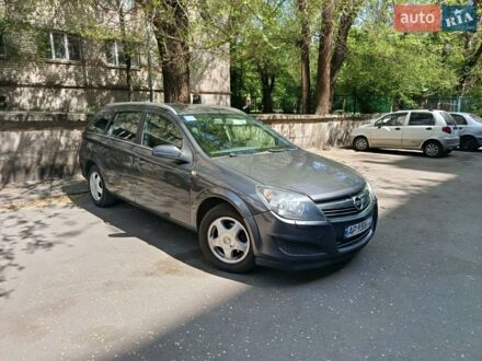 Сірий Опель Астра, об'ємом двигуна 1.6 л та пробігом 240 тис. км за 5000 $, фото 1 на Automoto.ua
